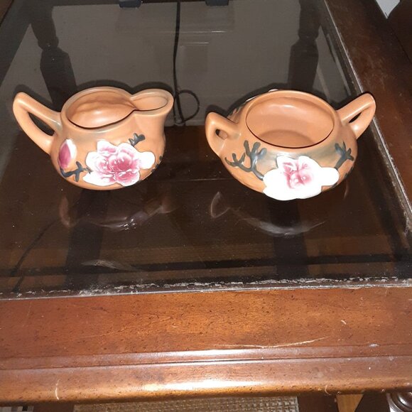 ROSEVILLE Magnolia Creamer and Open Sugar - Picture 5 of 6